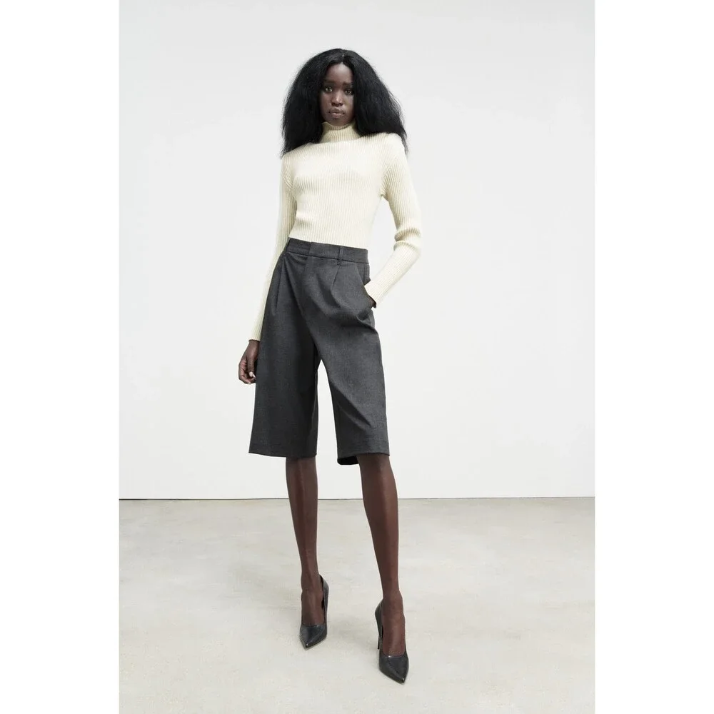Zara Gray Pinstriped Bermuda Shorts (NWT)